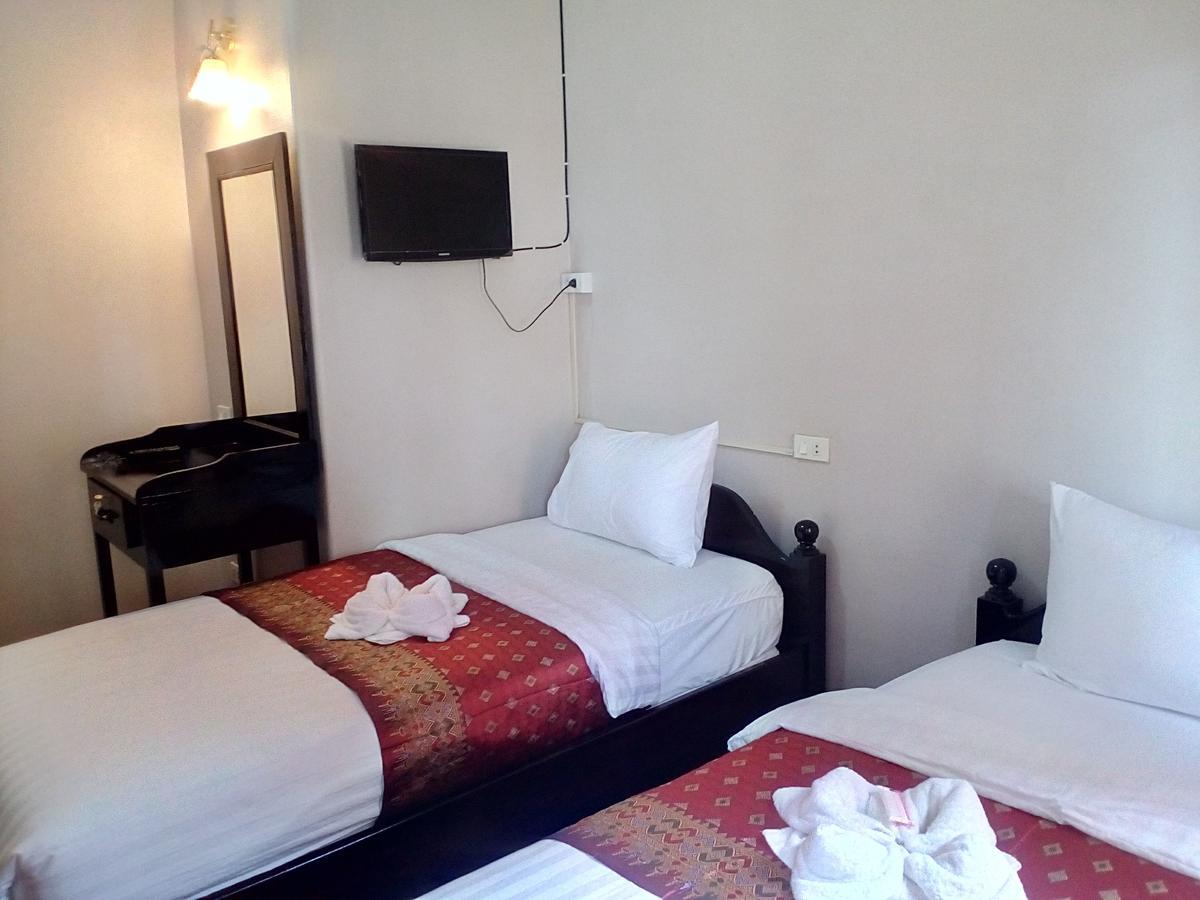 Sokmisay2 Guesthouse لوانغ برابانغ المظهر الخارجي الصورة